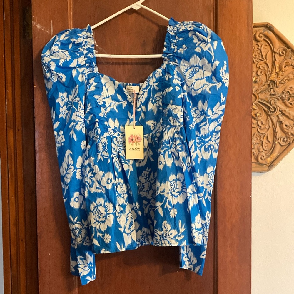 Entro Blue Floral Women's Top
